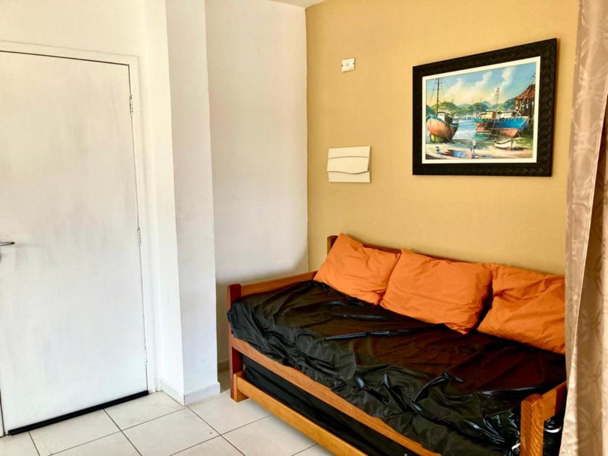 Apartamento Studio Em Predio De Frente Ao Mar Massaguacu Caraguatatuba Luaran gambar